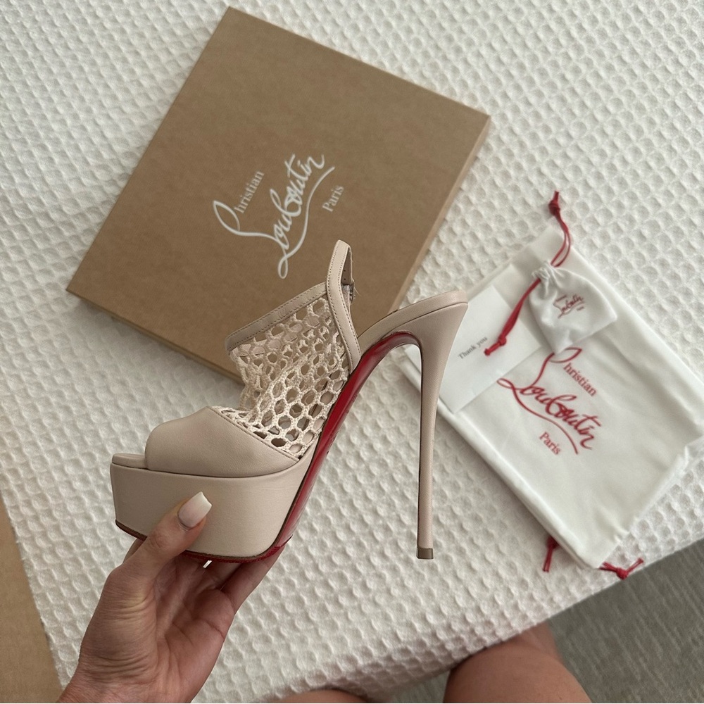 CHRISTIAN LOUBOUTIN Mesh Net 150 Sandal Heels w/Box. LIKE NEW w/rubber soles